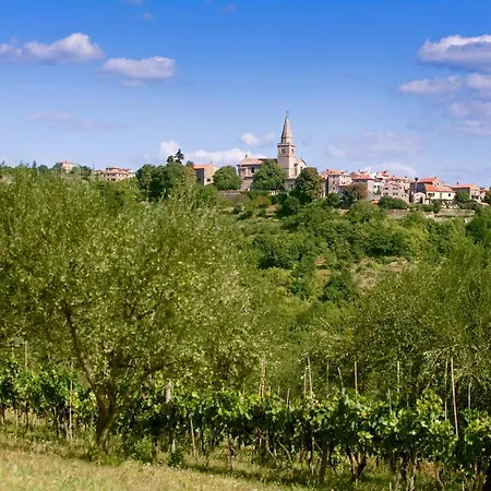 Holiday home Funtana In