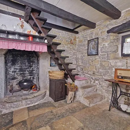 Feriehus Funtana In Grožnjan