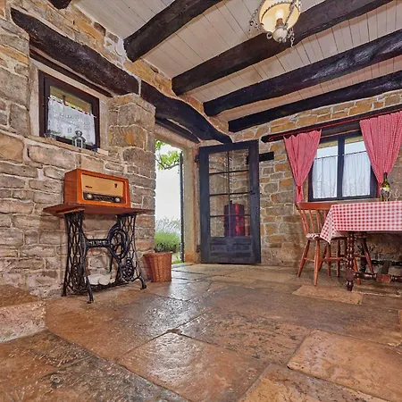 Funtana In Tatil Evi